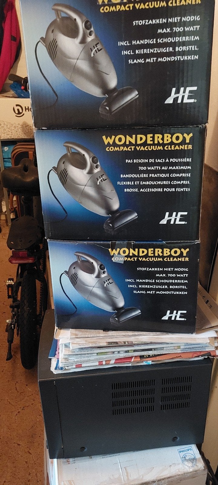 Wonderboy Compact Stofzuiger - Max 700W, Zonder Stofzak, Witgoed en Apparatuur, Stofzuigers, Nieuw, Ophalen of Verzenden, Sledestofzuiger