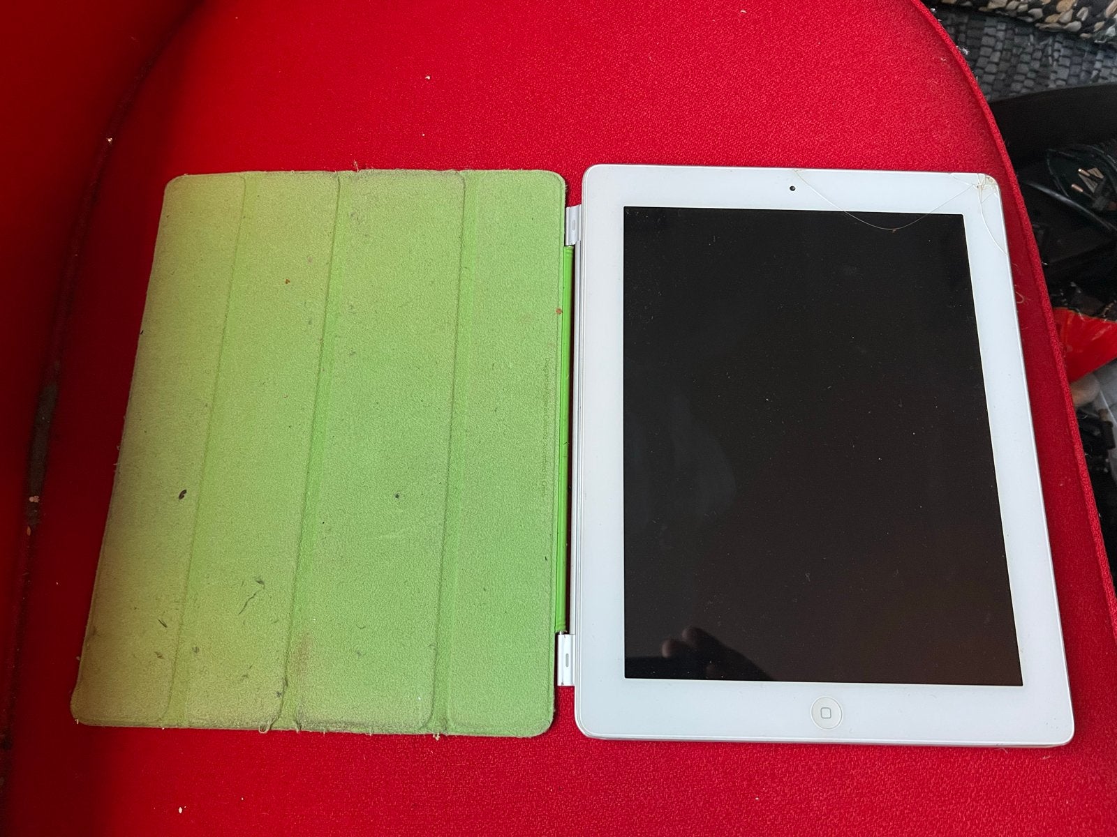Apple iPad 2 16 gb met hoes, Apple iPad, Niet werkend, 16 GB, Wi-Fi