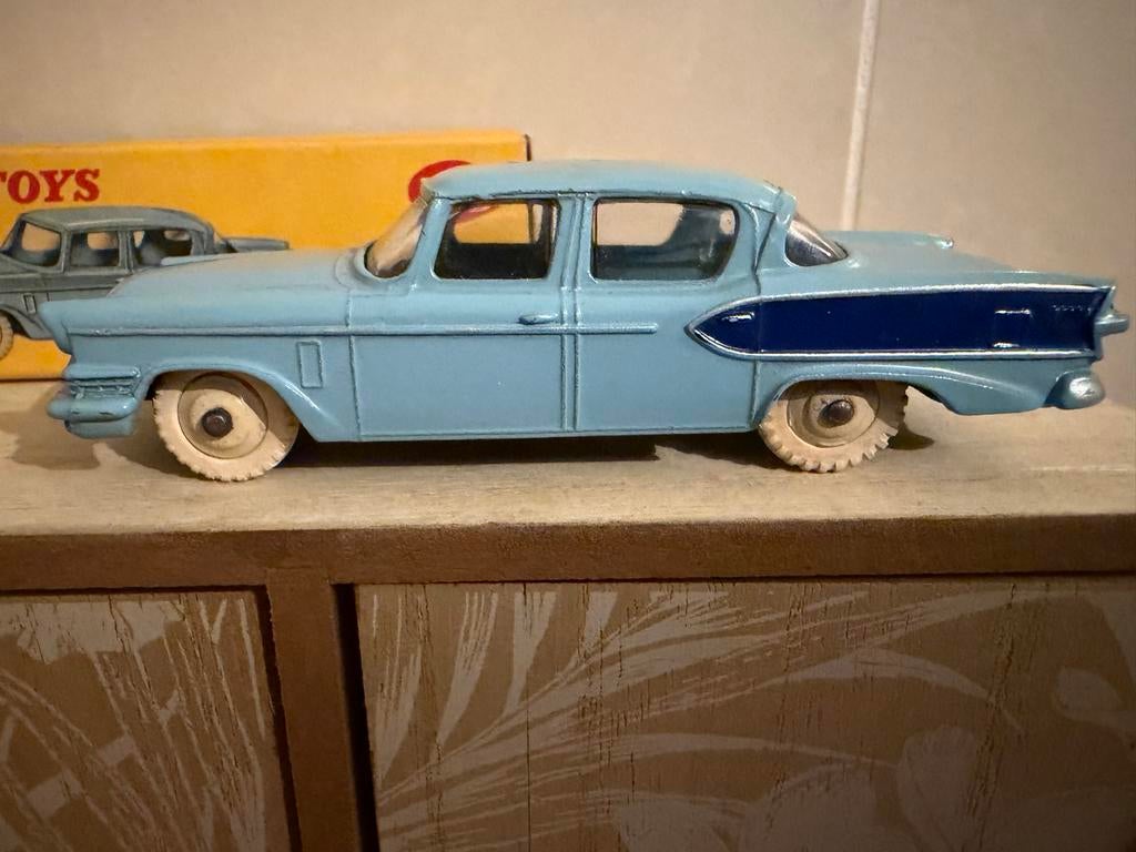 Dinky Toys Studebaker President - Als nieuw in doos, G, Dinky Toys, Ophalen of Verzenden, Zo goed als nieuw