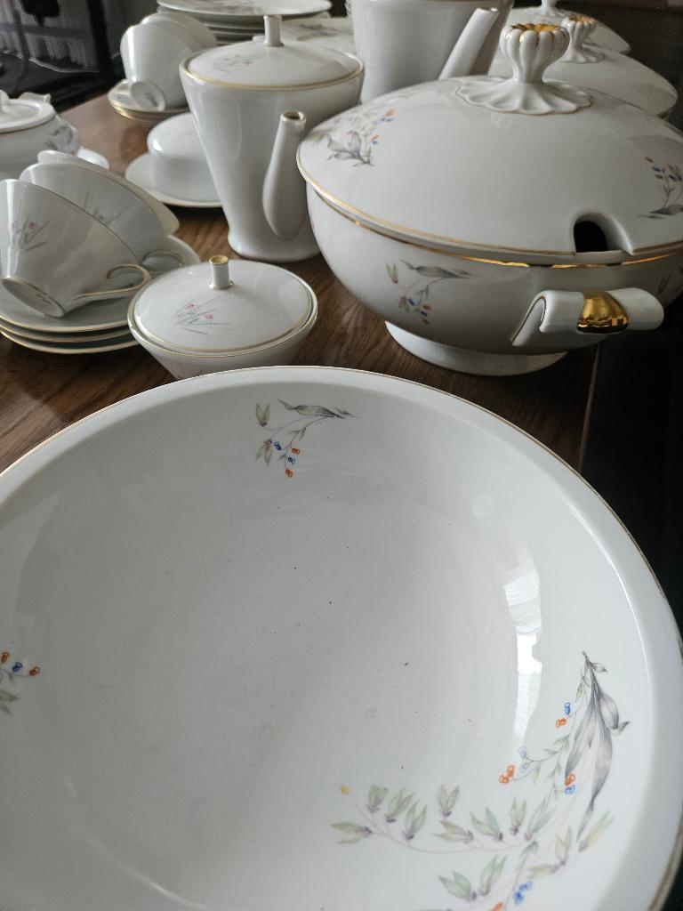 Antiek servies, Ophalen