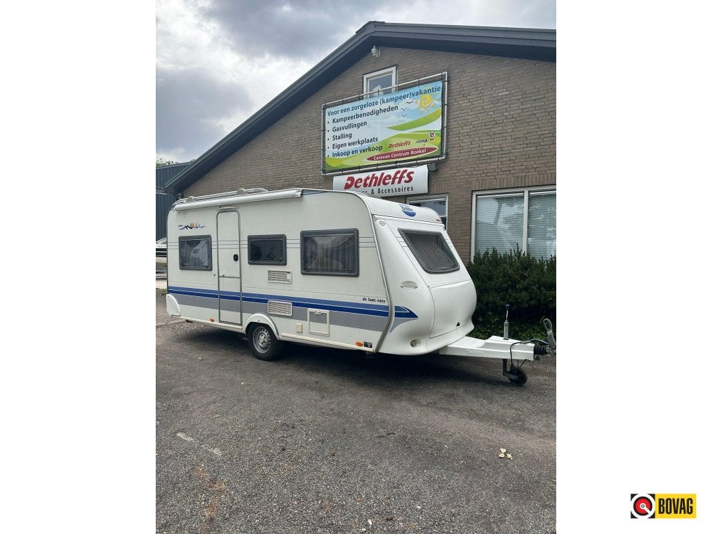 Hobby De luxe Easy 450 FU zakluifel+mover+voortent, Rondzit, Hobby, 750 - 1000 kg, Dwarsbed