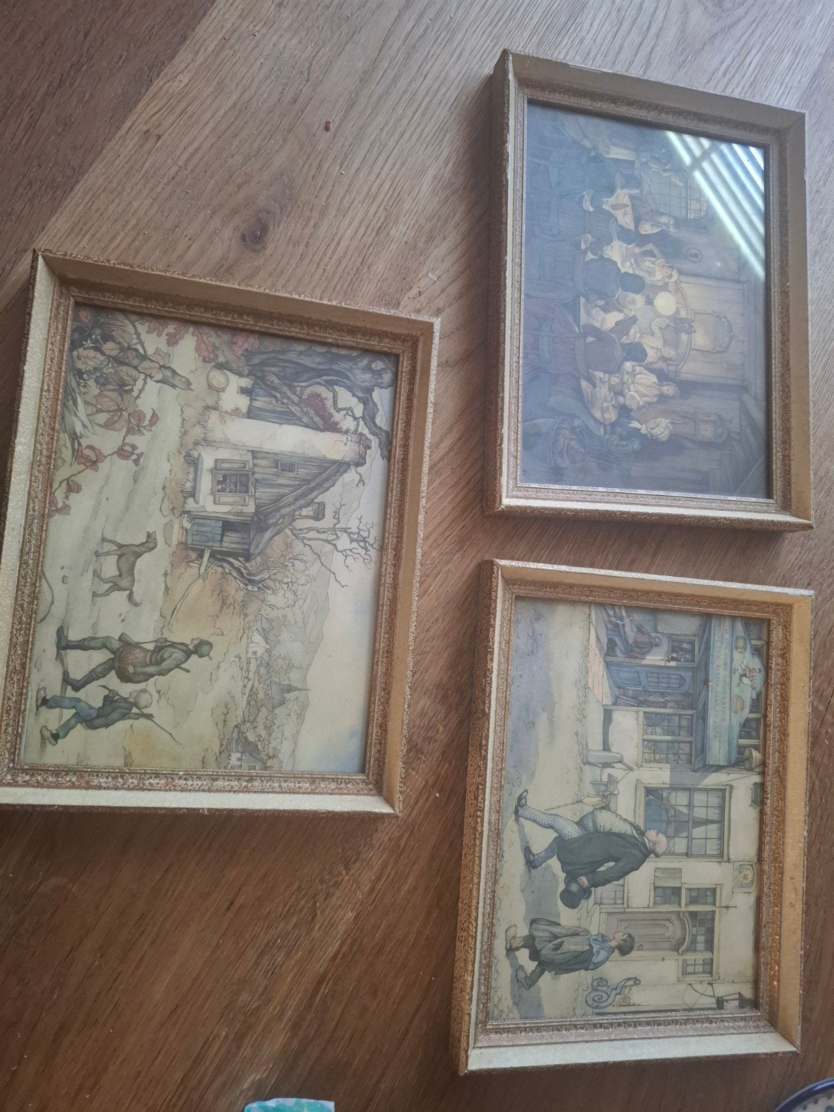 3 Anton Pieck schilderijtjes in lijst, Ophalen