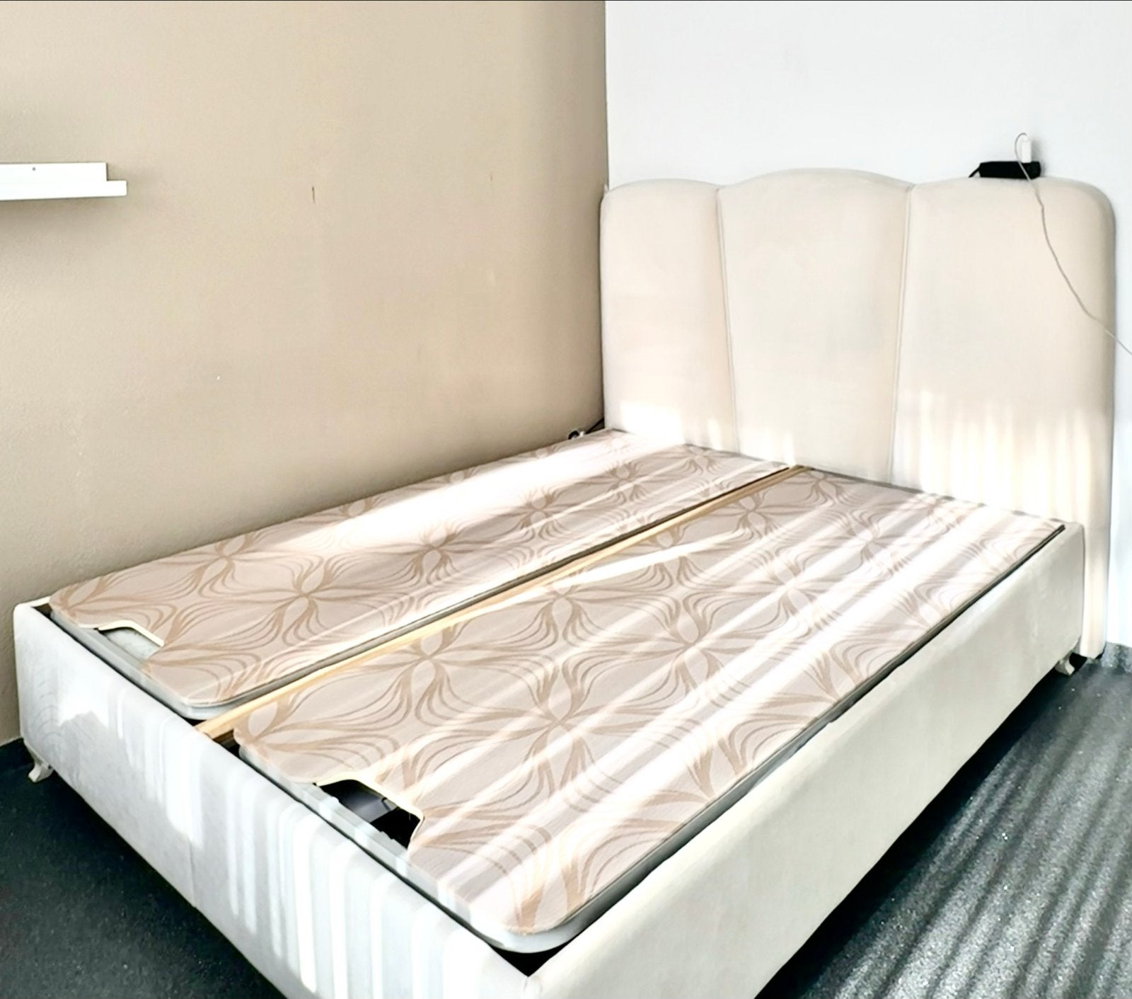 2-persoons bed 160x200 met opbergruimte (zo goed als nieuw), Ophalen, Tweepersoons, Zo goed als nieuw, Stof