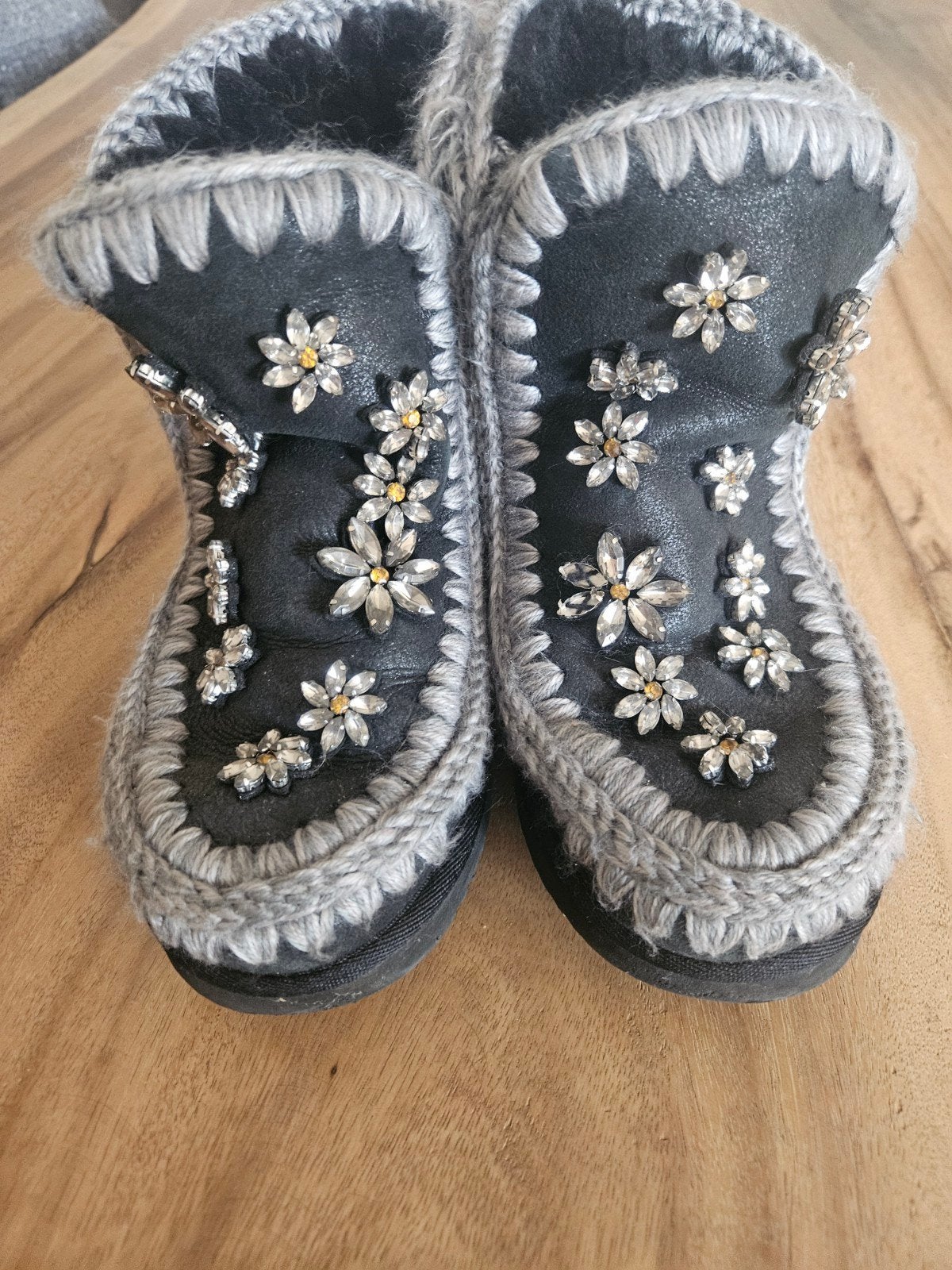 Mou laarzen met strass steentjes mt 37, Kleding | Dames, Schoenen, Ophalen of Verzenden