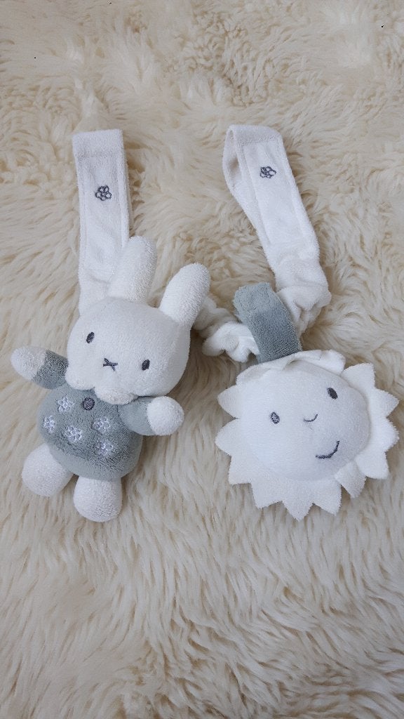 Maxi-Cosi Hanger Nijntje & Zon - Zgan, Kinderen en Baby's, Speelgoed | Babyspeelgoed, Ophalen of Verzenden, Zo goed als nieuw