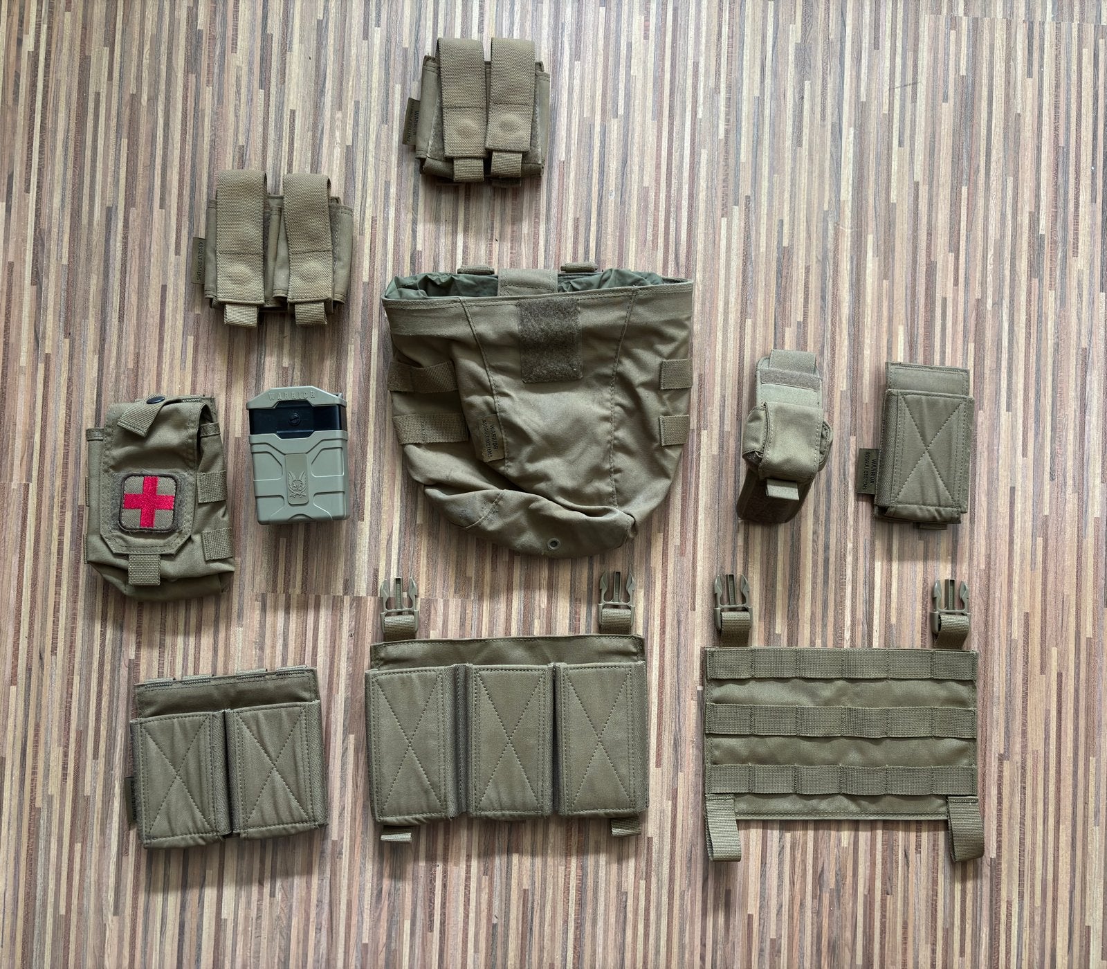 Warrior Assault Systems Pouches Coyote Tan zeer goede staat, Verzamelen, Militaria | Algemeen, Ophalen of Verzenden, Overige soorten