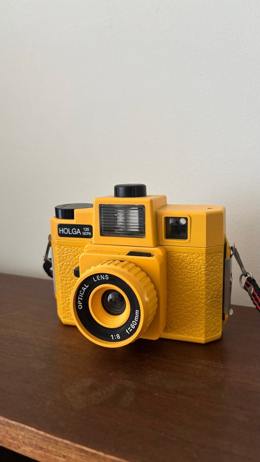 Holga 120 GCFN Gele Compact Camera lomography, Ophalen of Verzenden, Zo goed als nieuw, Compact, Overige Merken