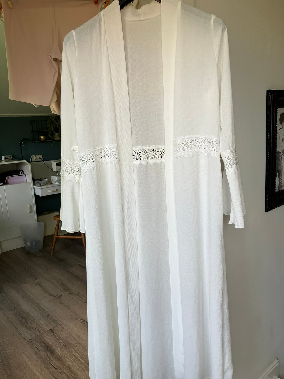 Kimono creme wit trompet mouw kant S, Wit, Ophalen of Verzenden, Zo goed als nieuw, Maat 36 (S)