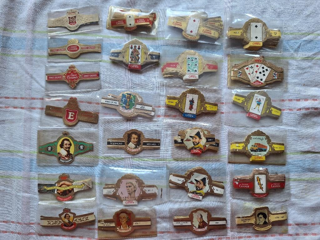 complete Ernst Casimir sigarenbandjes, Verzamelen, Ophalen of Verzenden, Zo goed als nieuw, Sigarenbandjes