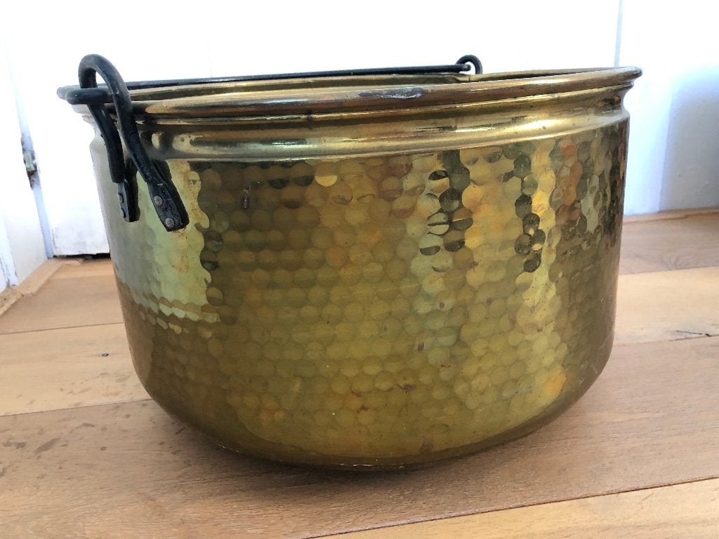Antieke Messing Haardhoutbak met Draaghengsel - Ø 40 cm, Antiek en Kunst, Ophalen, Koper
