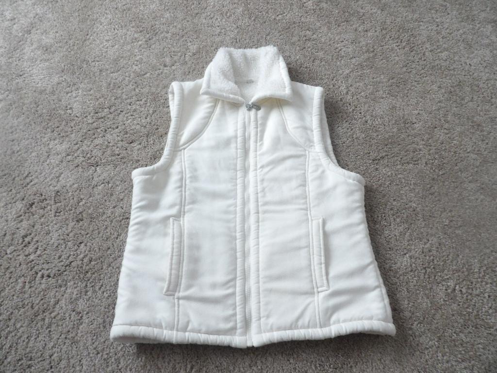 SPLINTERNIEUW 1 bodywarmer wit maat 40 met bont van binnen, Kleding | Dames, Ophalen of Verzenden, Nieuw, Maat 38/40 (M), Wit