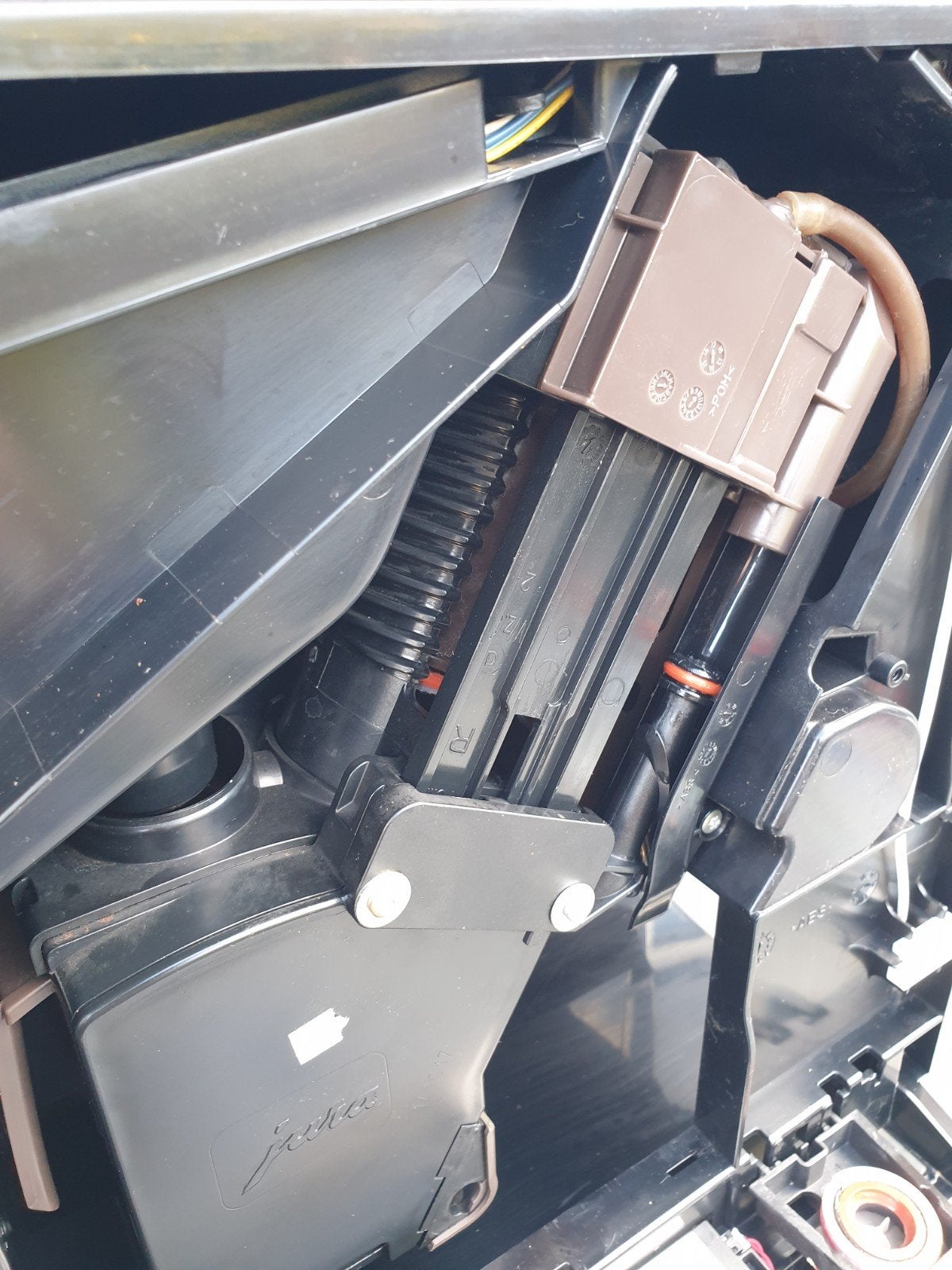 Monteur aangeboden voor Jura & Delonghi, Auto-onderdelen, Ophalen of Verzenden, Nieuw