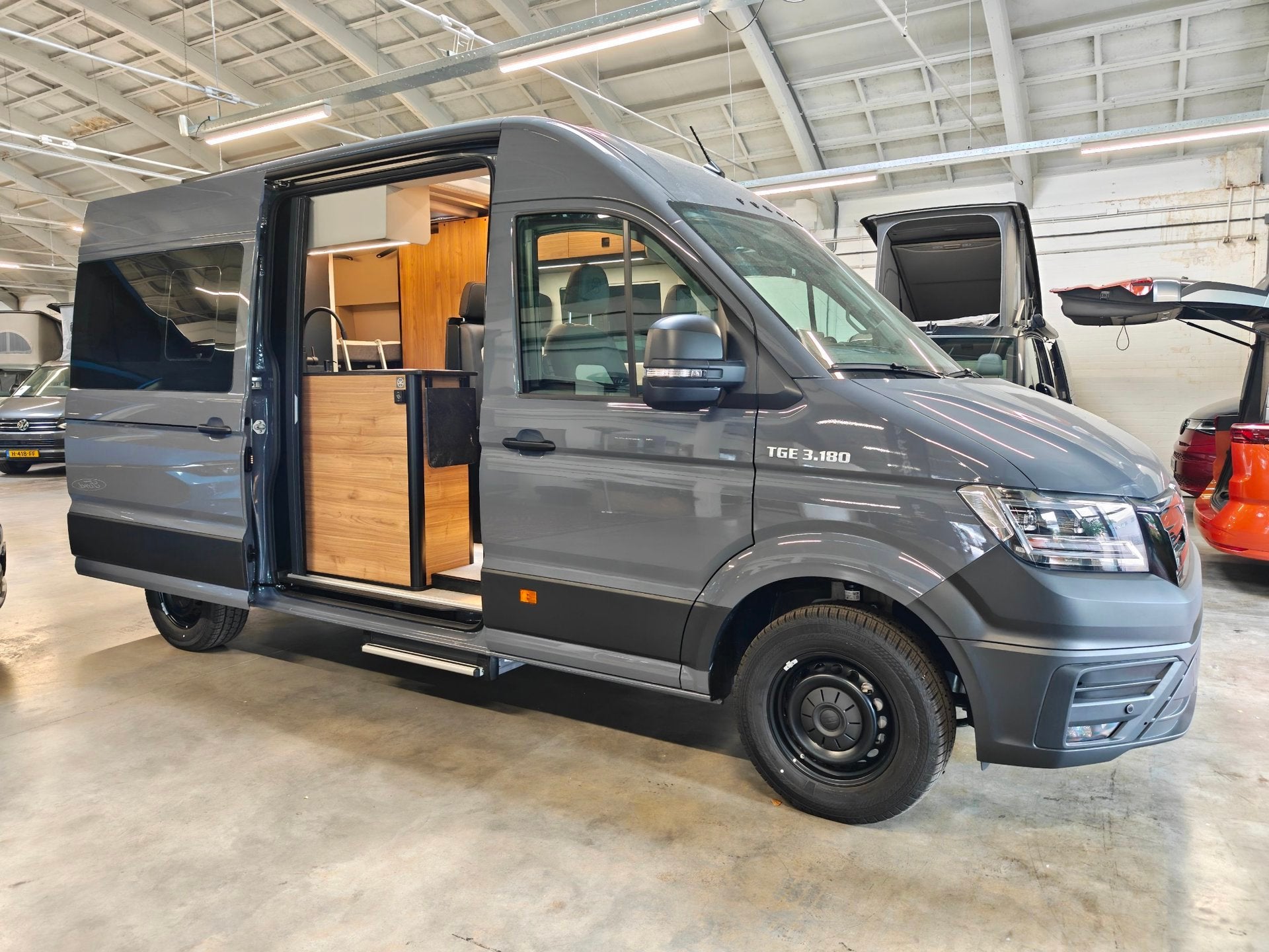 Furgok XPACE 600 MAN TGE 177PK Automaat, Caravans en Kamperen, Campers, Buscamper of Camperbus, Tot en met 2, Airconditioning