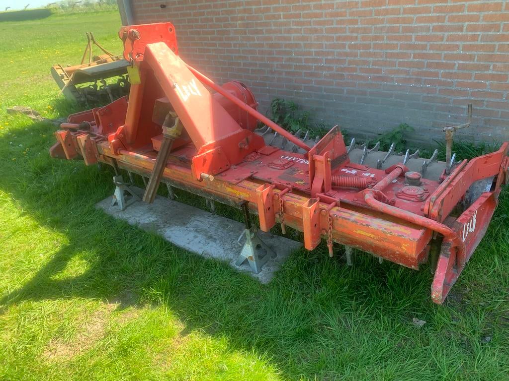 Lely Terra 300 met packerwals voor de hobbyist, Zakelijke goederen, Agrarisch | Werktuigen, Ophalen, Akkerbouw, Grondbewerking
