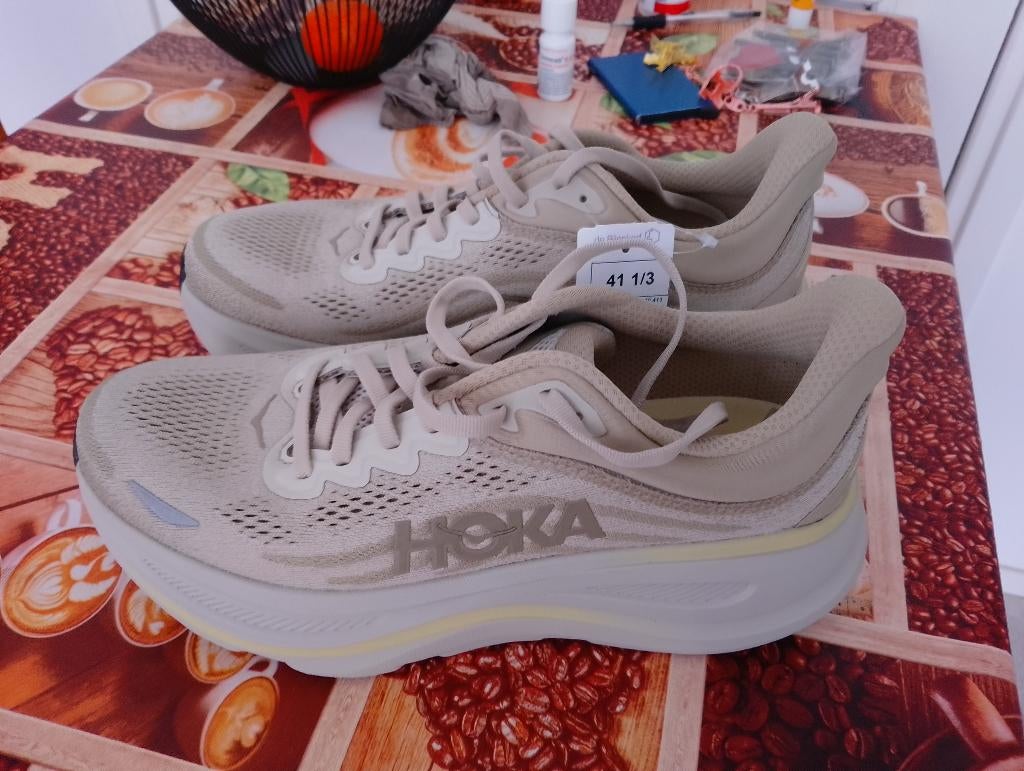 hoka bondi 9, Hardloopschoenen, Nieuw, Hardlopen, Ophalen