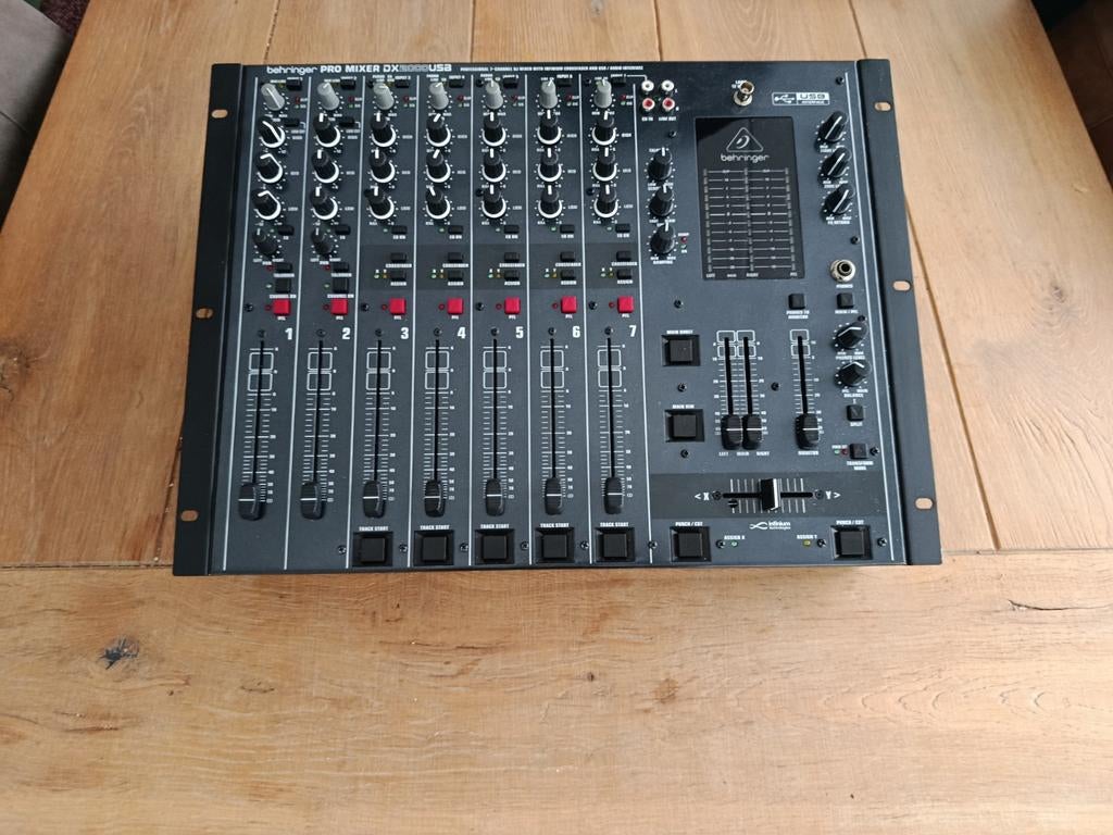 Behringer DX2000, Muziek en Instrumenten, Mengpanelen, Ophalen of Verzenden, Zo goed als nieuw