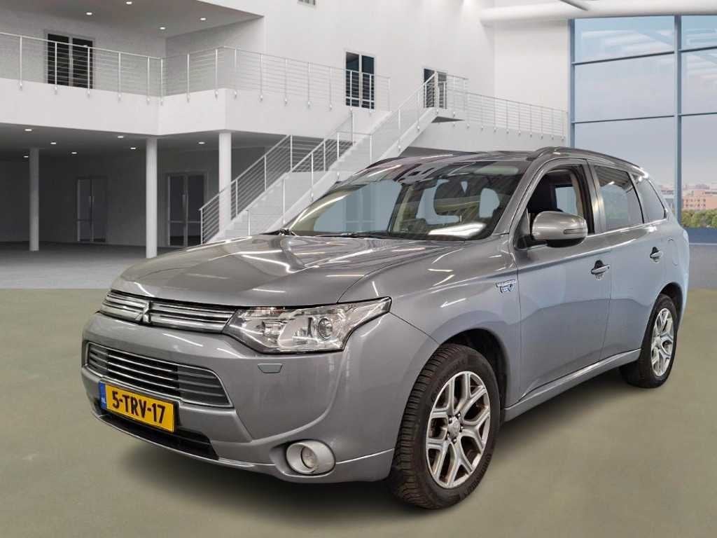 Mitsubishi Outlander 2.0 PHEV instyle+ Automaat, 5-TRV-17, Auto's, Mitsubishi, Automaat, Euro 5, 135 pk, 4 cilinders