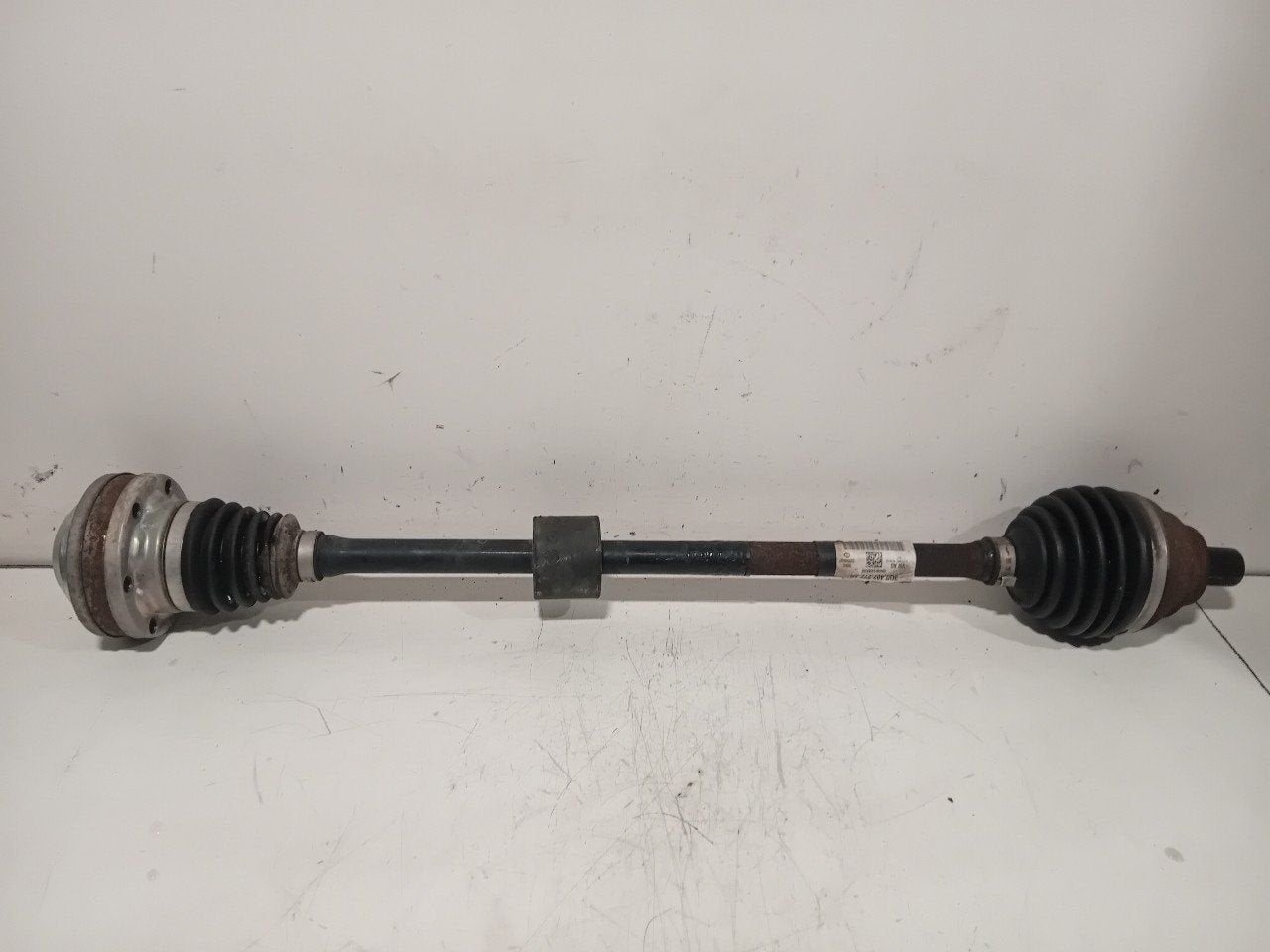 Aandrijfas rechts voor Skoda Superb, Onderdelen@venauto.nl, Van der Ven Autorecycling B.V., Gebruikt, Ettenseweg 76, 4706 PB Roosendaal, The Netherlands