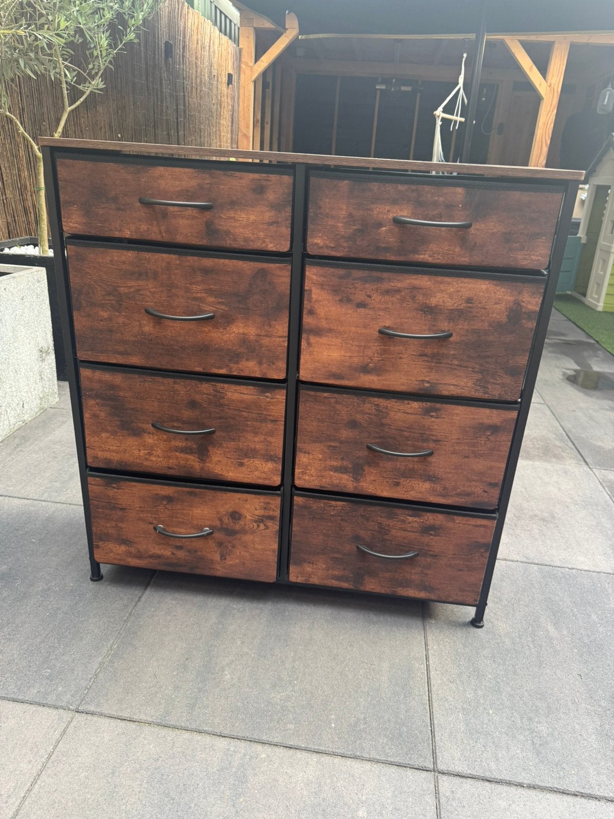 Kast van hout en stof, Ophalen, Zo goed als nieuw