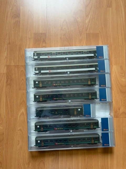Modelspoor wagons roco HO gebruikt en nieuw, Hobby en Vrije tijd, Gelijkstroom, Wagon, Ophalen of Verzenden, Zo goed als nieuw