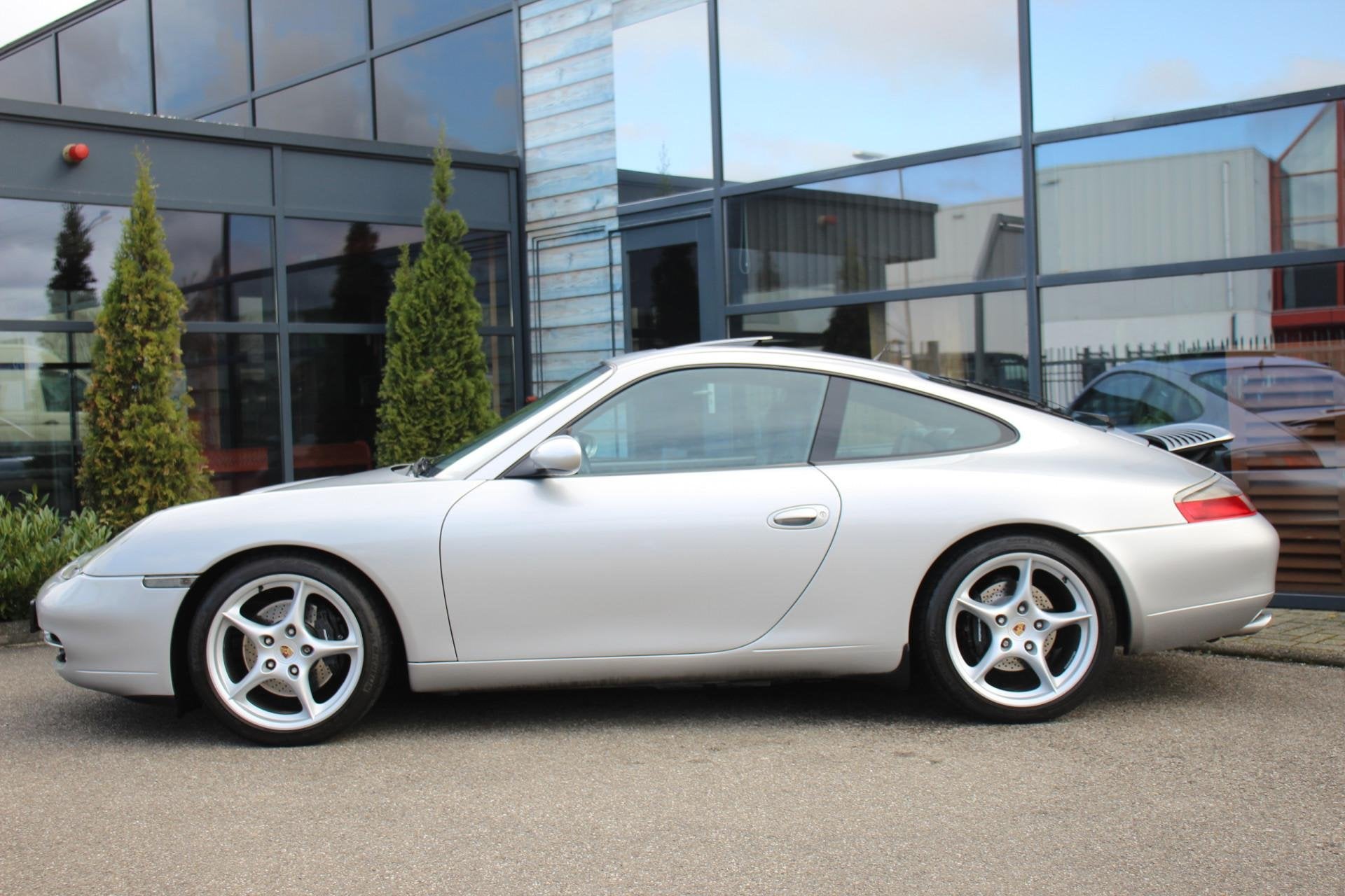 Porsche 911 Carrera Coupe 3.4 300PK Tiptronic NETTE AUTO!, foto 6