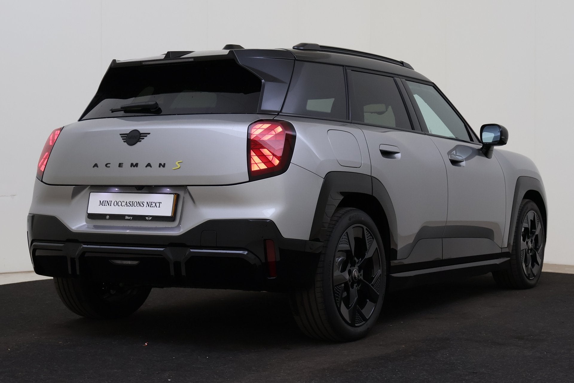 MINI Aceman SE / John Cooper Works / Pakket XL / John Cooper, Auto's, Dealer onderhouden, Gebruikt, Met garantie (alle), 295 min