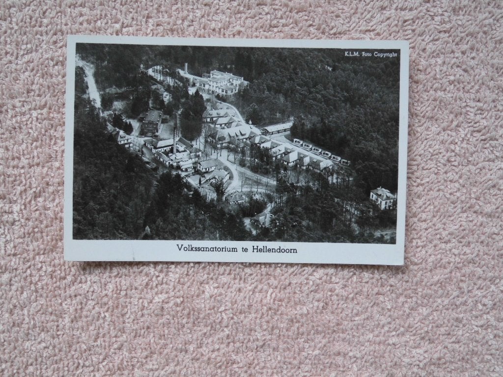 Hellendoorn , volks- sanatorium. KLM luchtfoto 28111, Ophalen of Verzenden, 1940 tot 1960, Gelopen, Overijssel