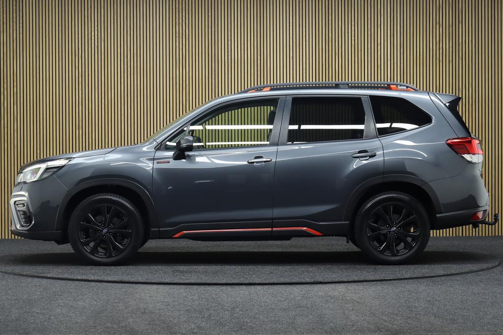 Subaru Forester 2.0i e-BOXER Sport AWD | Elek. Glazen Panora, 12 maanden, Zwart, 4 cilinders, Leder en Stof