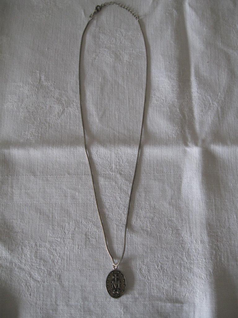 Zilveren oude ketting met Lourdes hanger, Verstelbaar, Ophalen of Verzenden, Zo goed als nieuw, Zilver