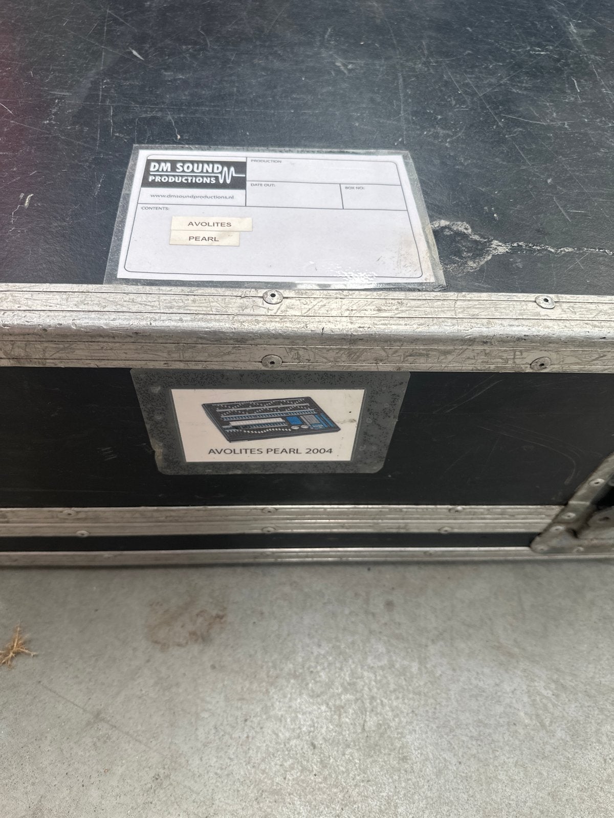 Avolites Pearl 2004 Lichttafel in Flightcase, Ophalen, Gebruikt, 20 kanalen of meer