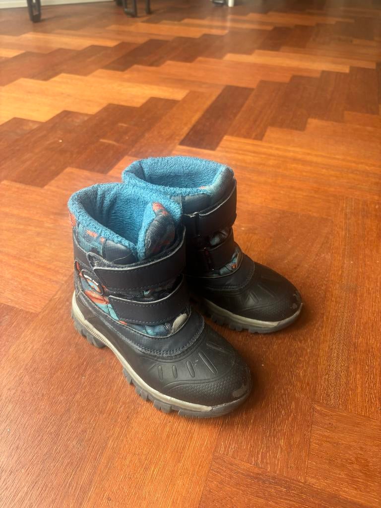 Warme Snowboots Maat 28, Kleding | Dames, Schoenen, Ophalen of Verzenden, Gedragen, Zwart, Snowboots