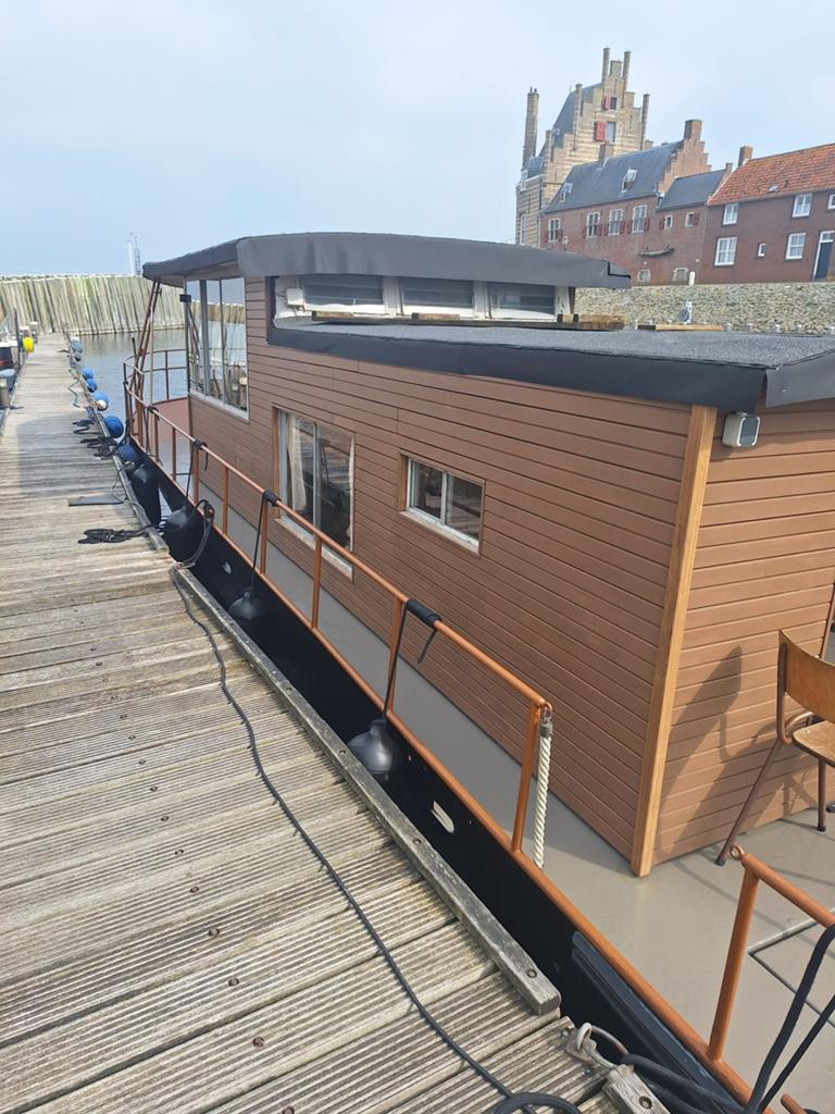 River Queen - Unieke woonboot/motorboot (11,5m), 11 m, Keuken, Diesel, Zo goed als nieuw