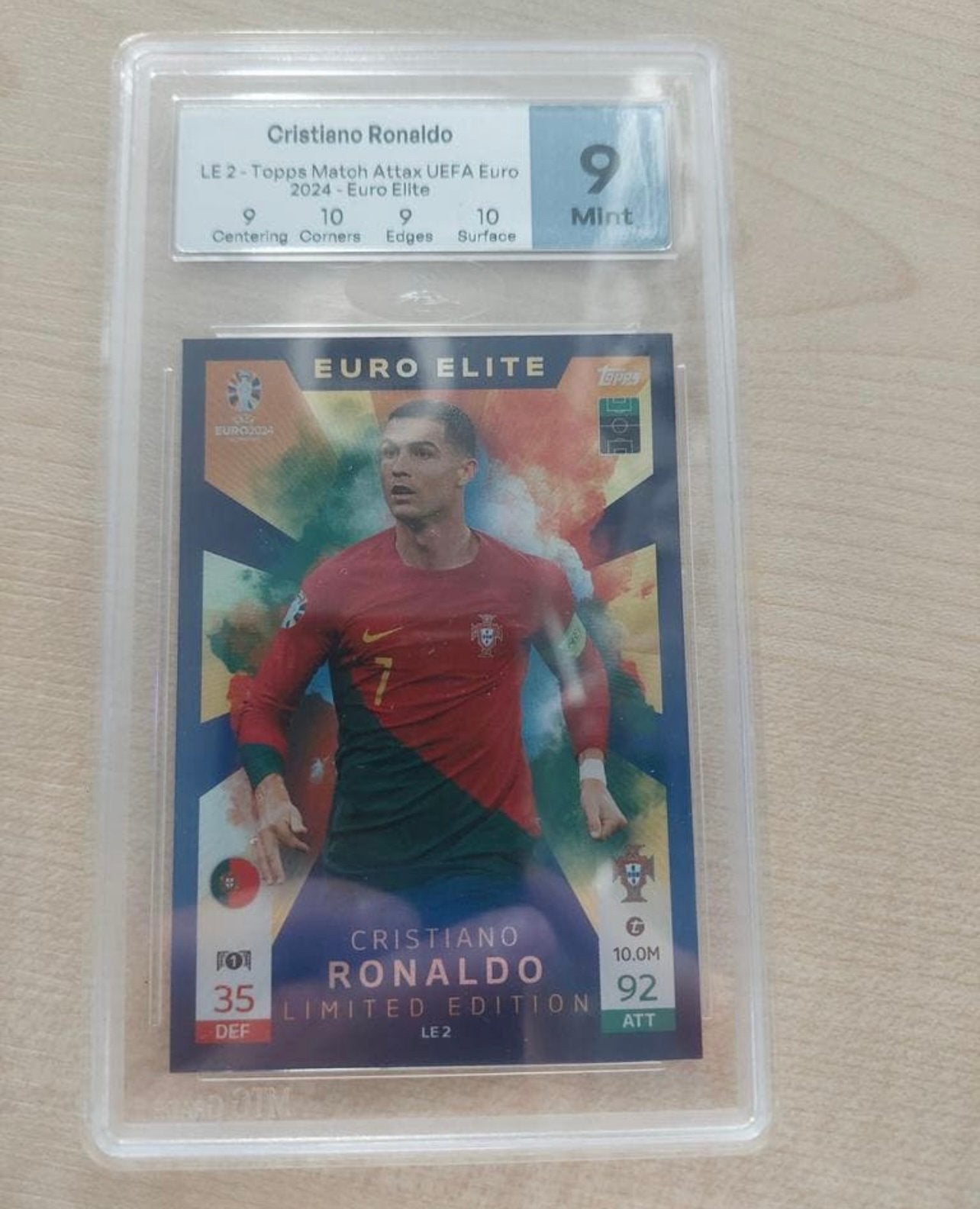 Cristiano Ronaldo Euro 2024 Euro Elite– Topps -Graded 9 Mint, Ophalen of Verzenden, Zo goed als nieuw, Plaatje