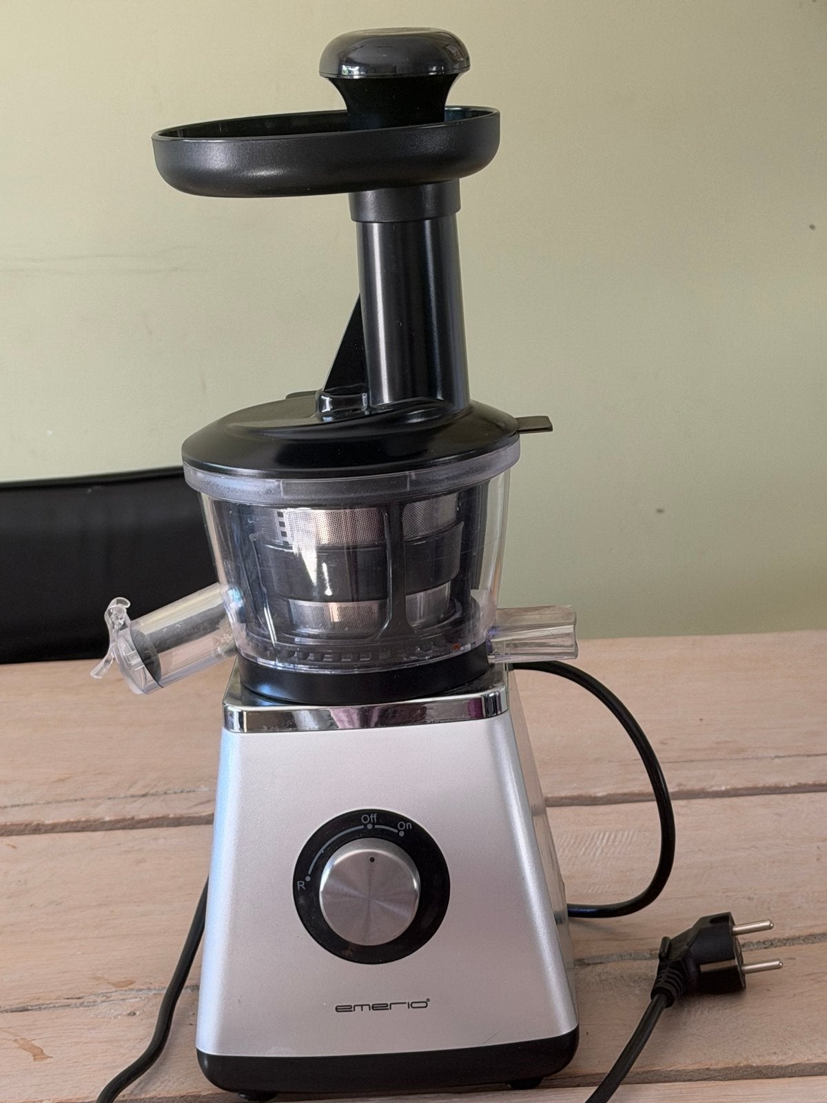 Emerio Slowjuicer - Zo goed als nieuw, Ophalen of Verzenden, Zo goed als nieuw, Elektrisch, Slowjuicer
