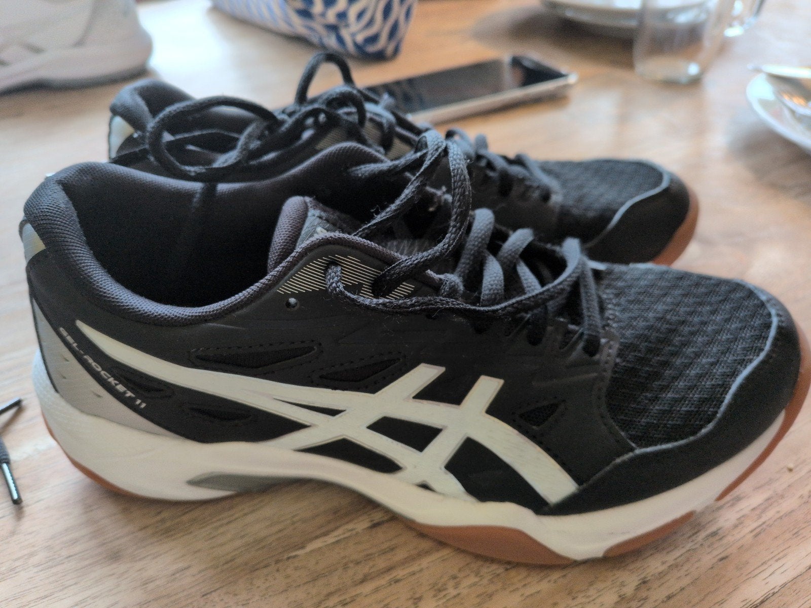 ASICS Gel-Rocket 11 Sportschoenen - Goede Staat, Ophalen of Verzenden, ASICS, Gedragen, Sportschoenen