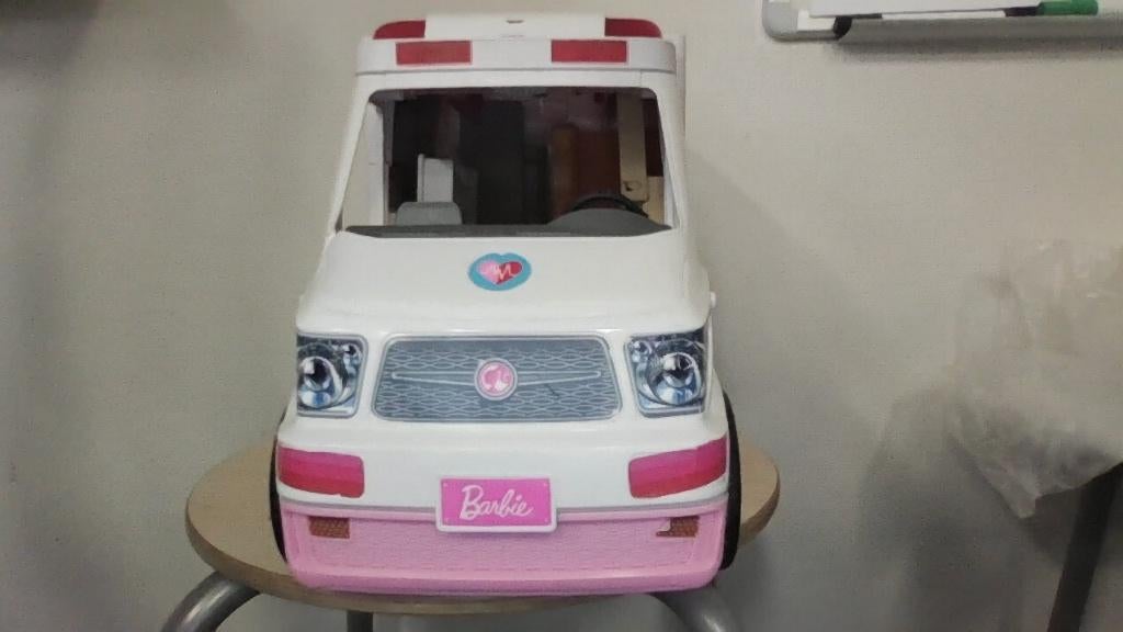 barbie ambulance, Ophalen, Gebruikt