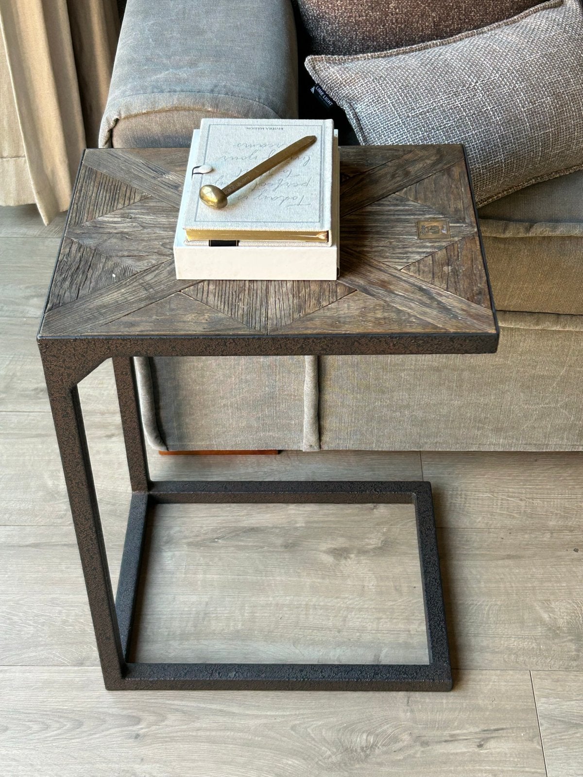 Rivièra Maison Château Chassigny Bijzettafel, Ophalen, Minder dan 55 cm, Gebruikt, 60 cm of meer