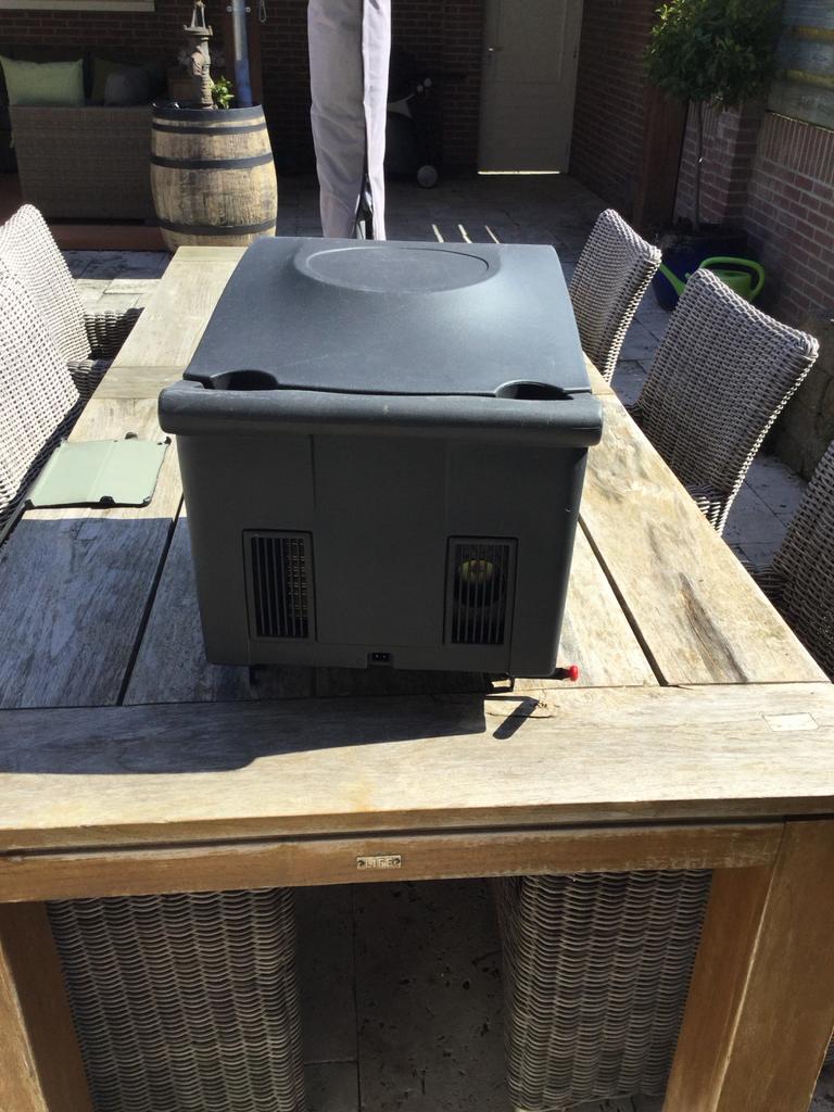 VW Dometic Koelbox 12V - 25L - Elektrisch, Ophalen of Verzenden, Gebruikt, Koelbox, Elektrisch