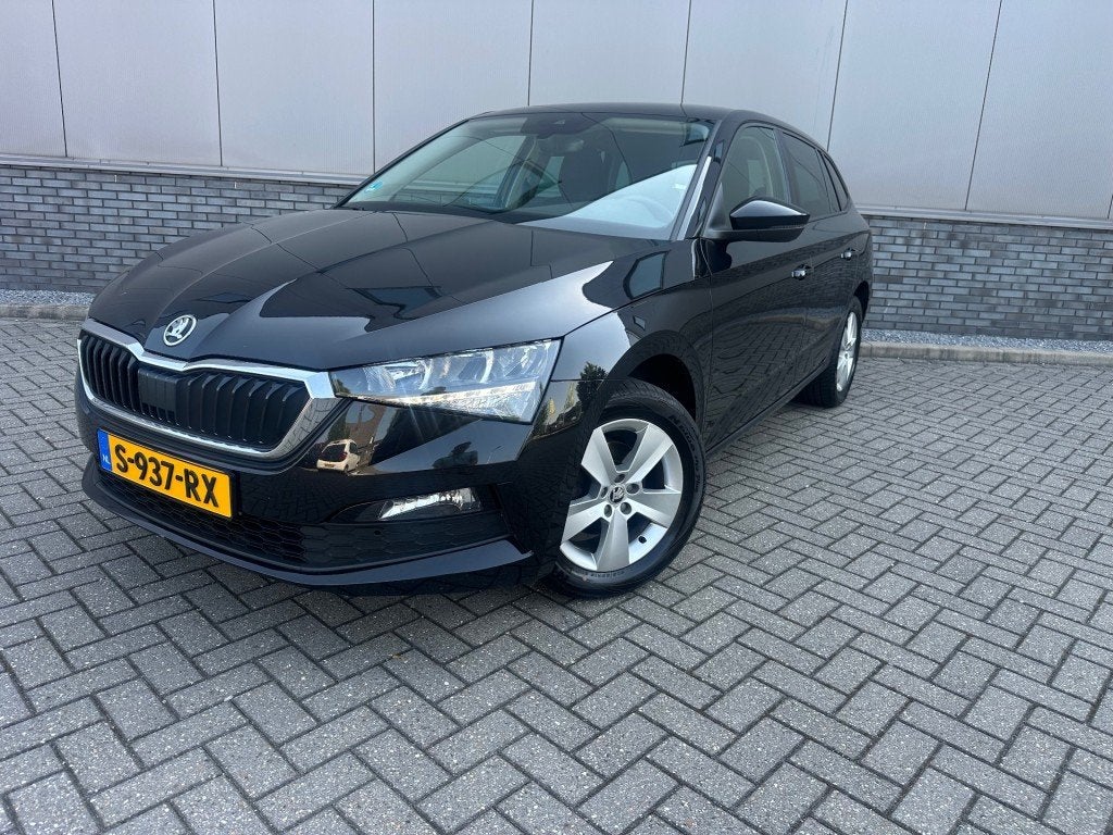 Skoda SCALA 1.0 TSI ONLINE ED.Ned se auto Bwjr 2023, Scala, Gebruikt, Euro 6, Zwart