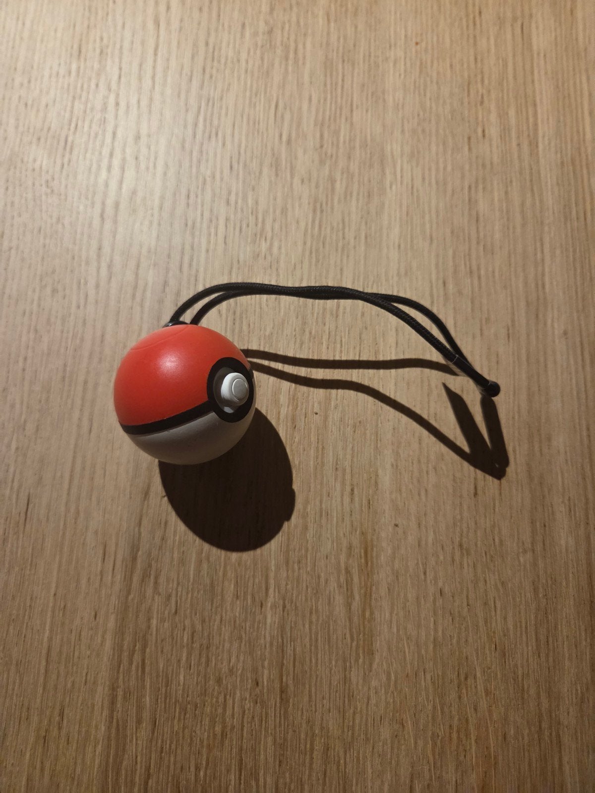 Pokébal controller nintendo - Pokémon, Ophalen of Verzenden, Zo goed als nieuw, Overige typen