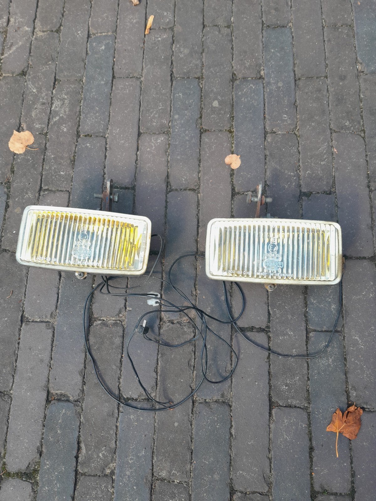 2 Hella mistlampen geel, Ophalen, Gebruikt, Universele onderdelen