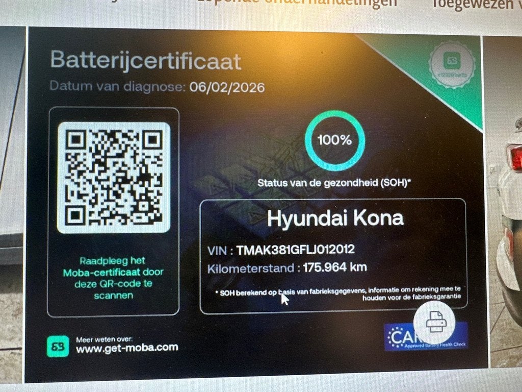 Hyundai Kona EV Fashion 64 kWh fase 3 SOH 100% HEAD UP WARMT, Auto's, Hyundai, Gebruikt, Zwart, Wit, 64 kWh