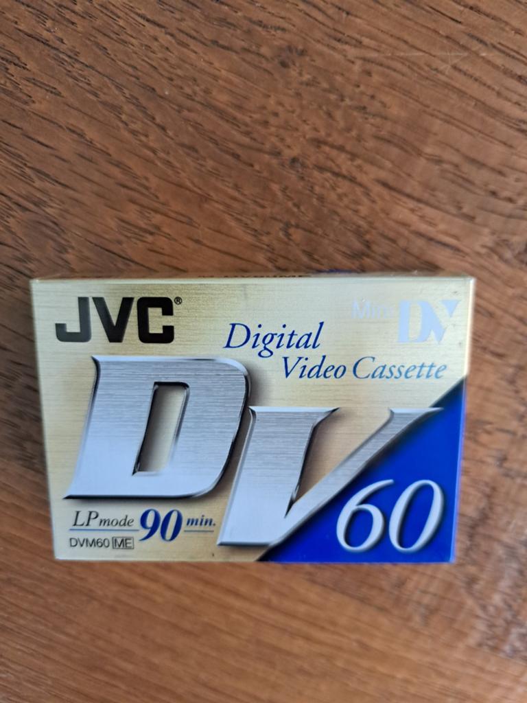 JVC DVM60 ME miniDV videocassete, Ophalen of Verzenden, Mini dv, JVC, 20x of meer