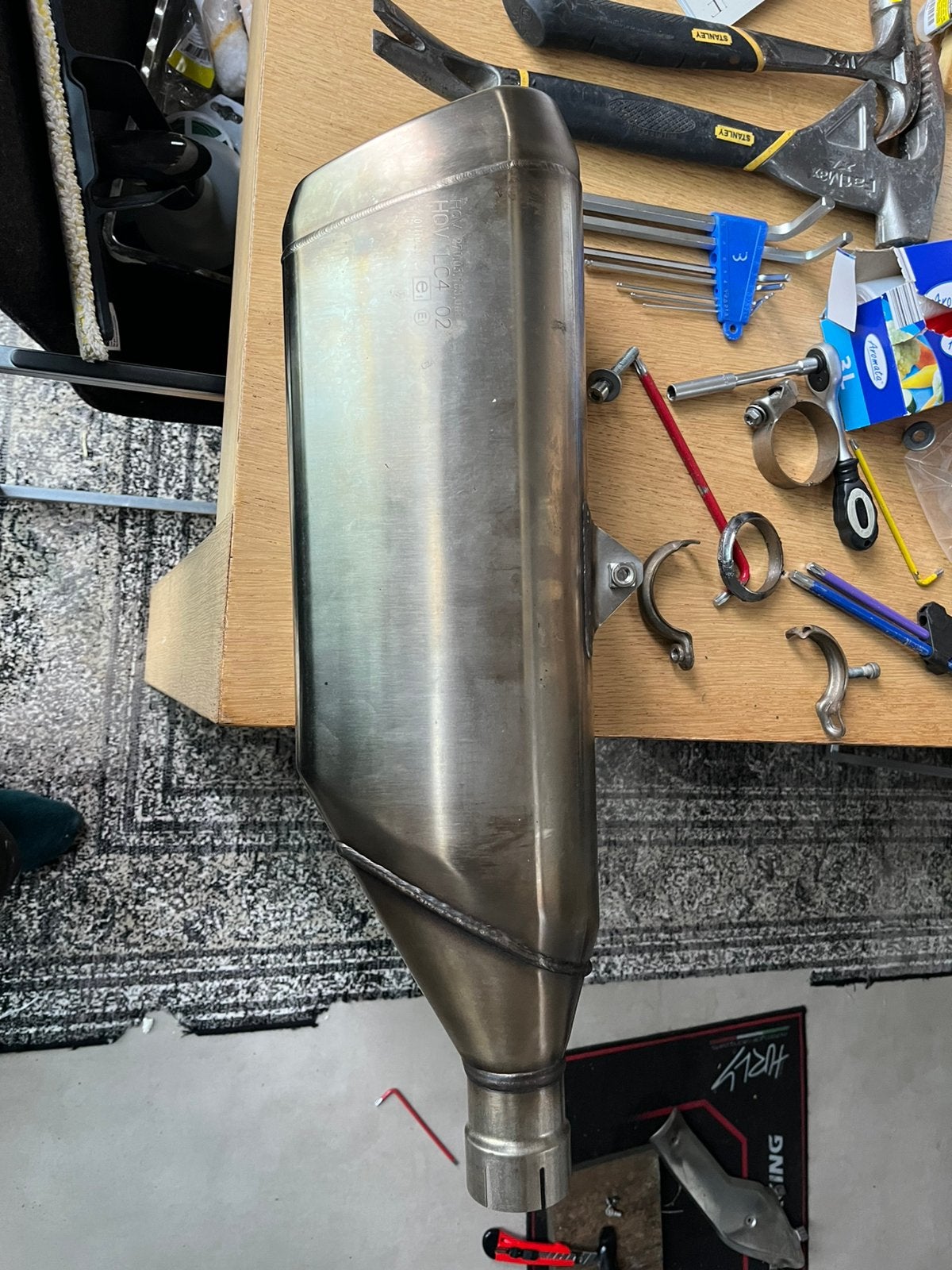 Husqvarna 701 originele uitlaat 17-20, Ophalen of Verzenden, Gebruikt