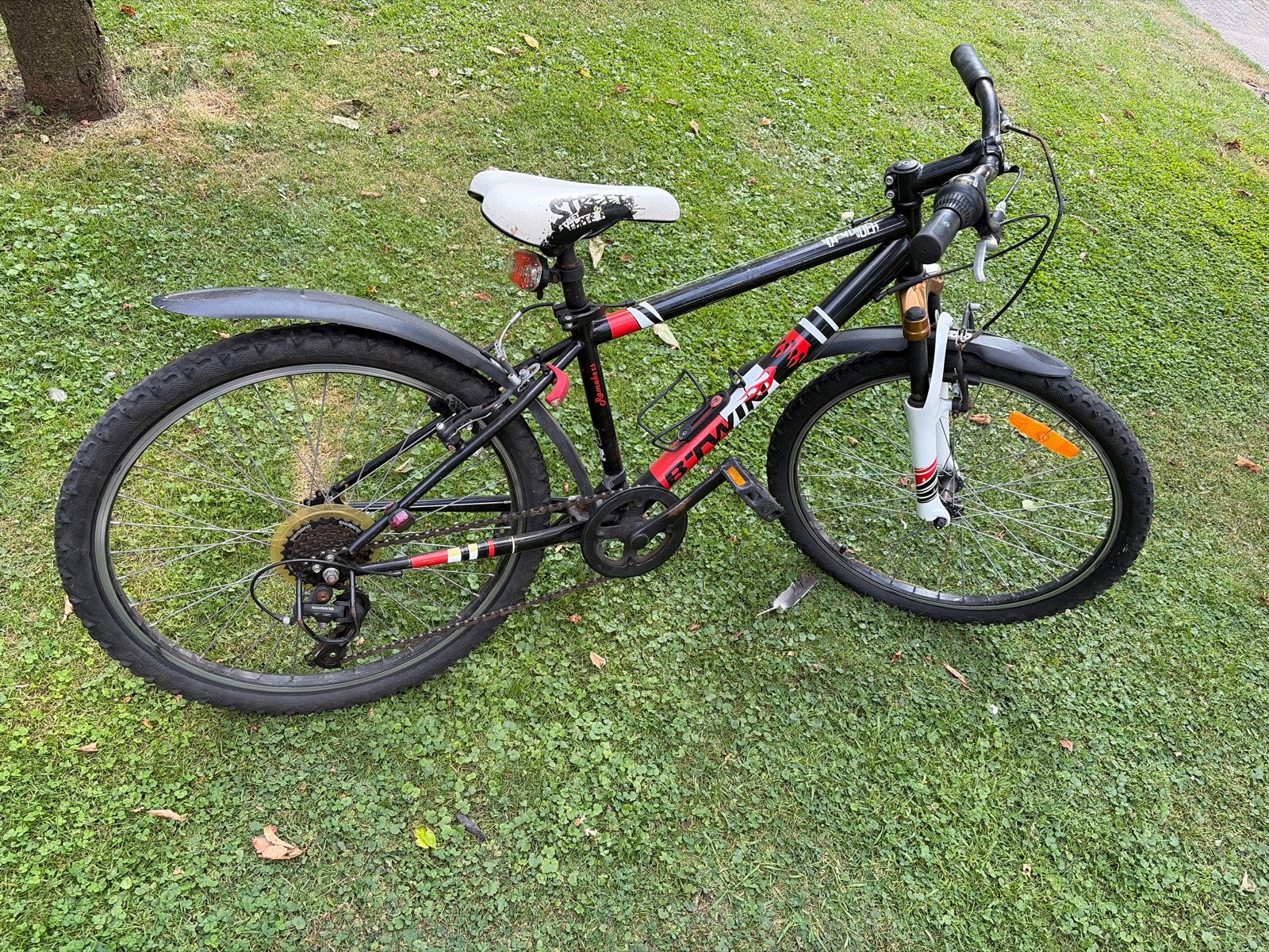 B'Twin Rockrider kinderfiets 24 inch met 6 versnellingen, Ophalen of Verzenden, Zo goed als nieuw