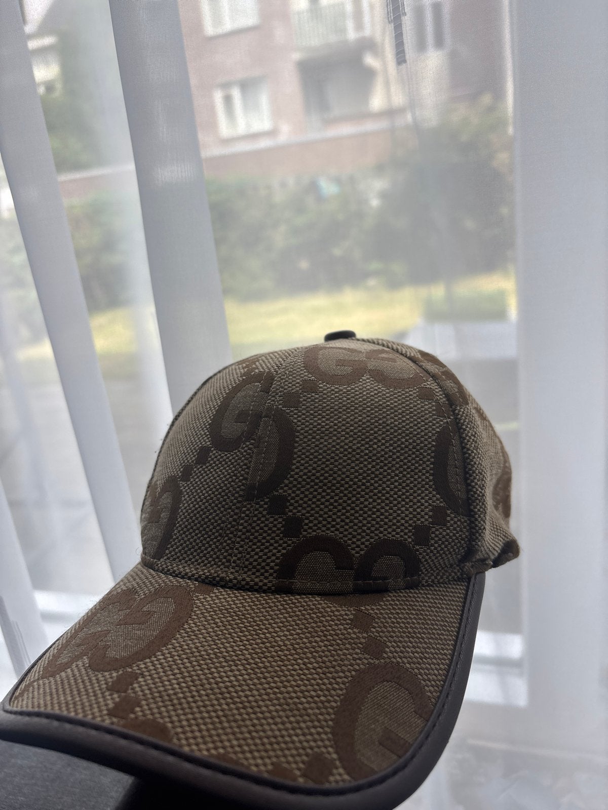Gucci GG Monogram Pet - Bruin 1op1, Kleding | Dames, Ophalen of Verzenden, Gedragen, One size fits all, Pet