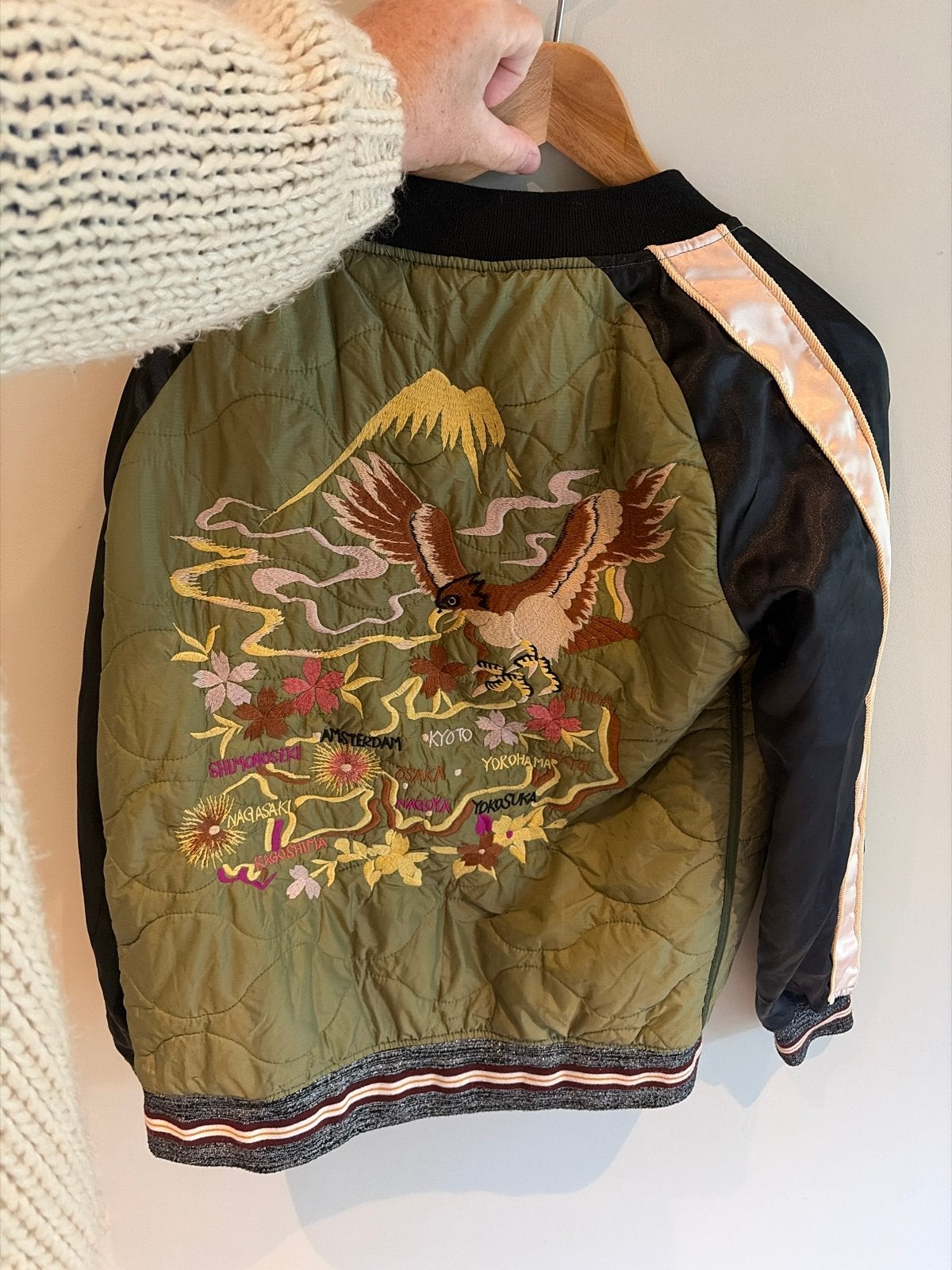 Scotch & Soda Bomberjack met borduursels, Kleding | Dames, Ophalen of Verzenden, Zo goed als nieuw, Maat 38/40 (M), Groen
