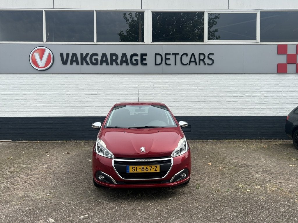 Peugeot 208 1.2 PT Blue Lease (bj 2017), Auto's, Gebruikt, 1199 cc, 82 pk, Bedrijf