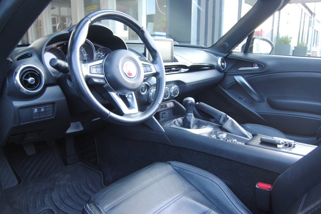 Fiat 124 Spider 1.4 M-Air T Ann. (bj 2016), Auto's, 1025 kg, Euro 6, 4 cilinders, Cabriolet