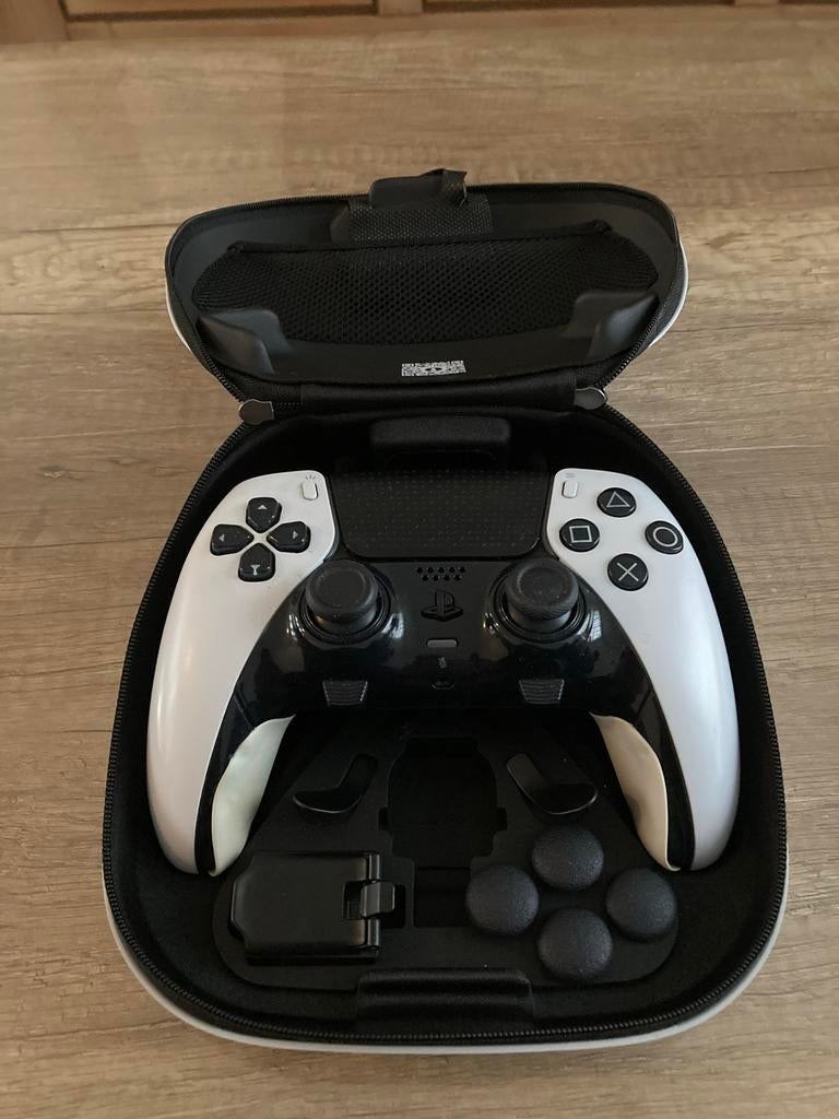 Scuff controller ps5, Spelcomputers en Games, Spelcomputers | Sony PlayStation 5, Ophalen of Verzenden, Zo goed als nieuw, Playstation 5 Digital